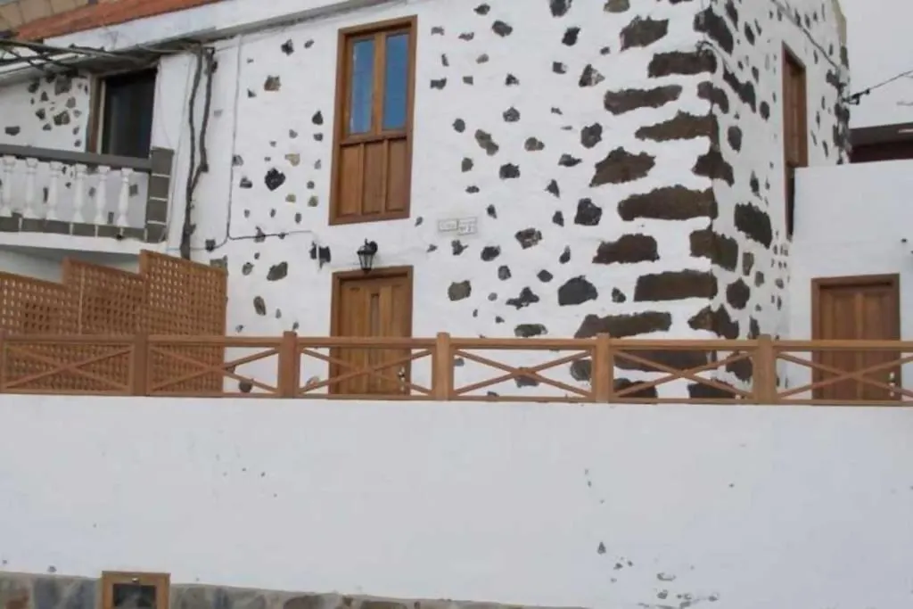 Casa Rural De 1945 Dos Plantas Patio Y Barbacoa Frontera 0*,